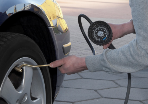 Tankstelle Reifen Aufpumpen In Der Nähe Wie kann die Reifenindustrie Reifenplatzer verhindern?